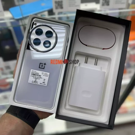 Смартфон OnePlus 12 12/256GB Global (CPH2573)