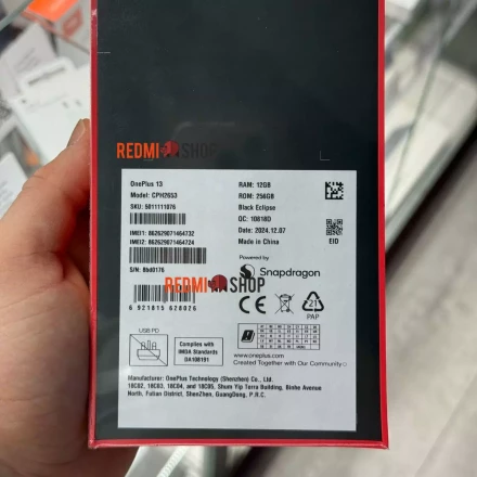 Смартфон OnePlus 13 12/256GB Global (CPH2653)