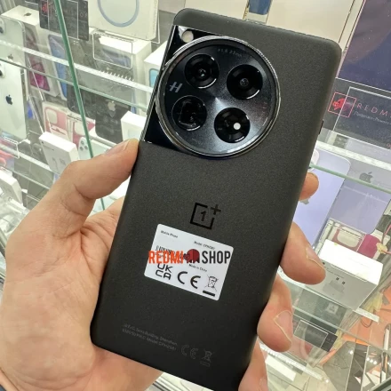 Смартфон OnePlus 12 12/256GB Global